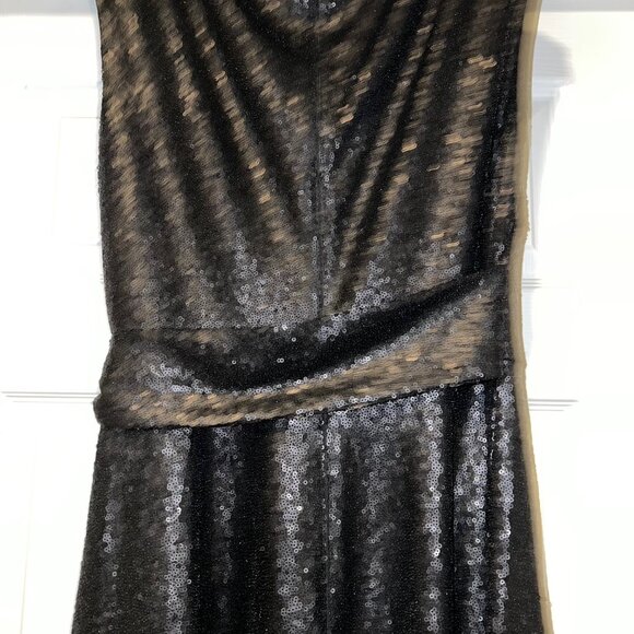 Size 8 Ladies full sequined little black dress - Picture 4 of 4